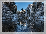 Park Narodowy Yosemite, Zima, Góry, Szczyt El Capitan, Rzeka Merced River, Most, Drzewa, Stan Kalifornia, Stany Zjednoczone