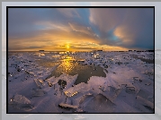 Jezioro Ładoga, Zima, Lód, Wschód słońca, Chmury, Karelia, Rosja