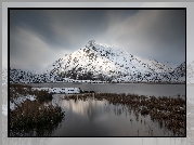 Góra Pen yr Ole Wen, Zima, Jezioro, Park Narodowy Snowdonia, Walia