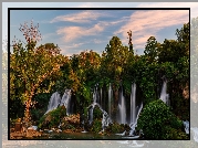 Wodospady Kravica, Rzeka, Drzewa, Roślinność, Skały, Bośnia i Hercegowina