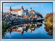 Niemcy, Bawaria, Zamek Neuburg Castle, Rzeka Dunaj, Odbicie