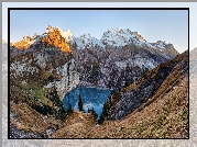 Góry Alpy Berneńskie, Jezioro Oeschinen, Kanton Berno, Szwajcaria