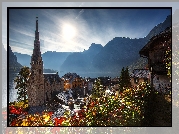 Austria, Hallstatt, Jezioro Hallstättersee, Góry, Alpy Salzburskie, Kościół pw. Wniebowzięcia Matki Bożej, Domy