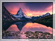 Szwajcaria, Góry Alpy Zachodnie, Szczyt Matterhorn, Jezioro, Zachód słońca, Odbicie