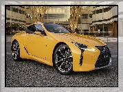 Żółty, Lexus LC 500