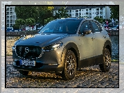 Mazda CX-30, Przód