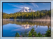 Góra, Stratowulkan, Mount Rainier, Jezioro, Reflection Lakes, Park Narodowy Mount Rainier, Drzewa, Mgła, Stan Waszyngton, Stany Zjednoczone