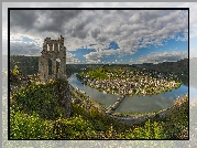 Niemcy, Traben Trarbach, Rzeka Mozela, Panorama, Domy, Ruiny, Chmury