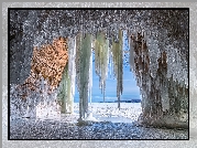 Zima, Jaskinia lodowa, Sople, Grand Island Ice Caves, Michigan, Stany Zjednoczone