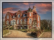 Niemcy, Gerswalde, Hotel, Schloss Herrenstein, Zachód słońca, Krzewy, 
Drzewa