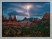 Stany Zjednoczone, Arizona, Sedona, Skały, Krzewy, Burza, Piorun