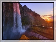 Góry, Skały, Wodospad Seljalandsfoss, Zachód słońca, Islandia